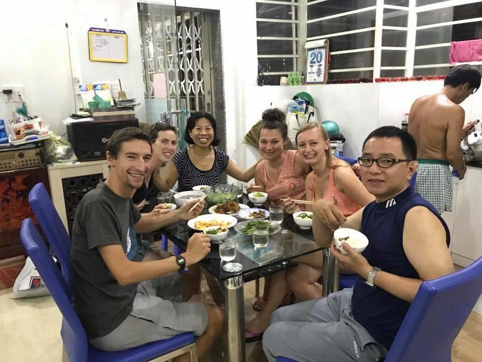 Saigonnais Homestay Хошимин Экстерьер фото